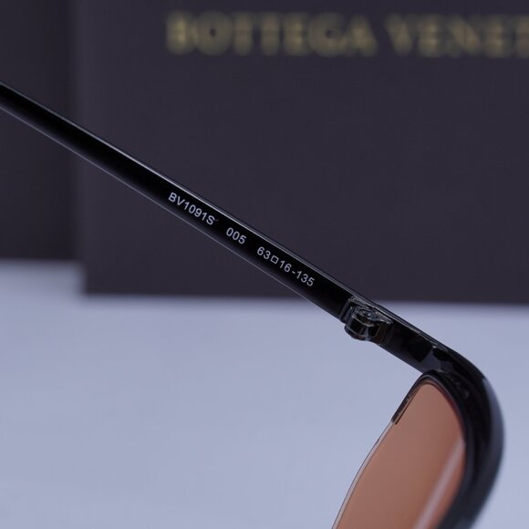 Bottega Veneta BV1091S 005 Cat Eye Sunglasses - Black\Orange - Picture 7 of 10